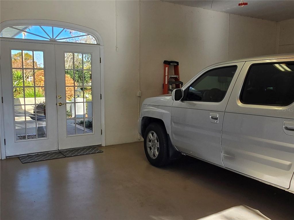 Image 32 of property listing at 2409 BERKSHIRE DRIVE, Winter Haven, FL 33884