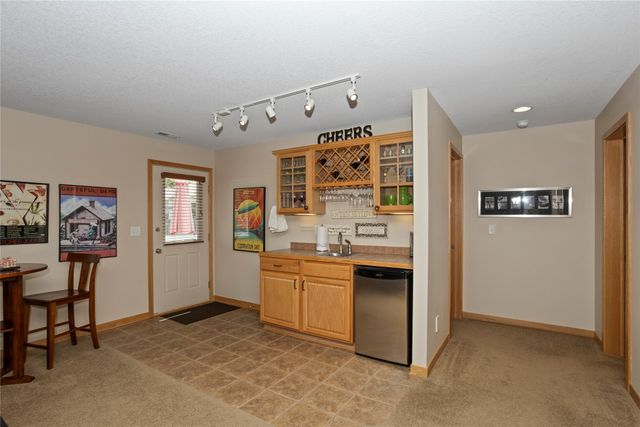 12308 Twana Drive, Urbandale, IA 50323