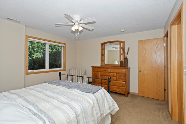 12308 Twana Drive, Urbandale, IA 50323