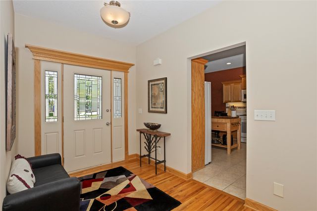 12308 Twana Drive, Urbandale, IA 50323