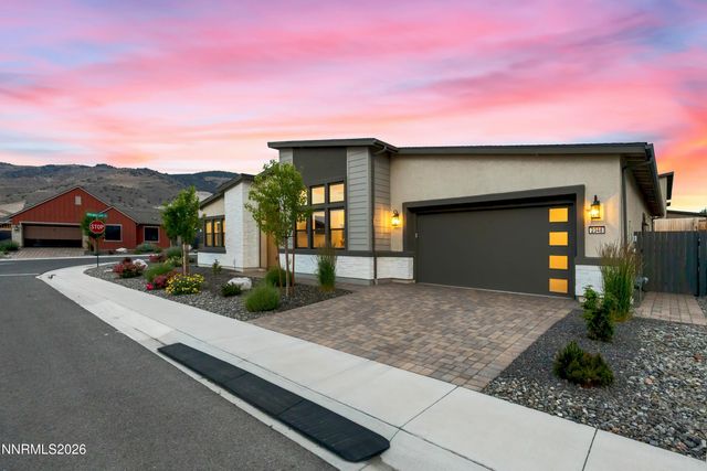 2348 Hammer Falls Drive, Reno, NV 89521
