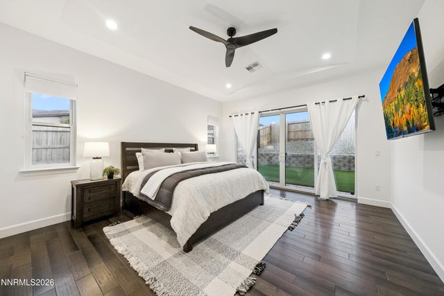 2348 Hammer Falls Drive, Reno, NV 89521