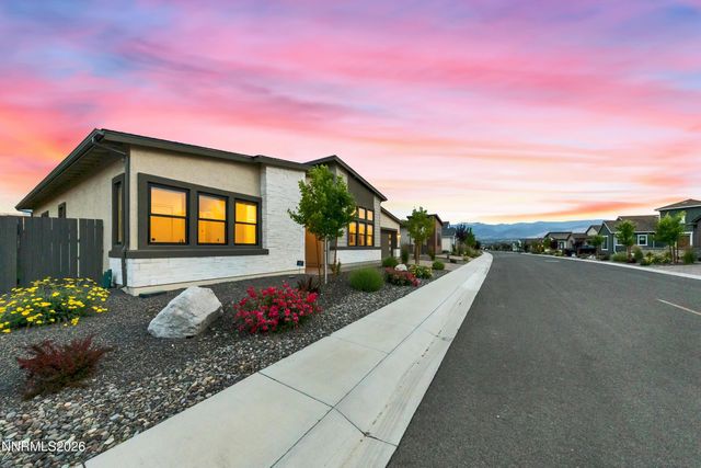 2348 Hammer Falls Drive, Reno, NV 89521