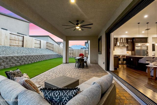 2348 Hammer Falls Drive, Reno, NV 89521