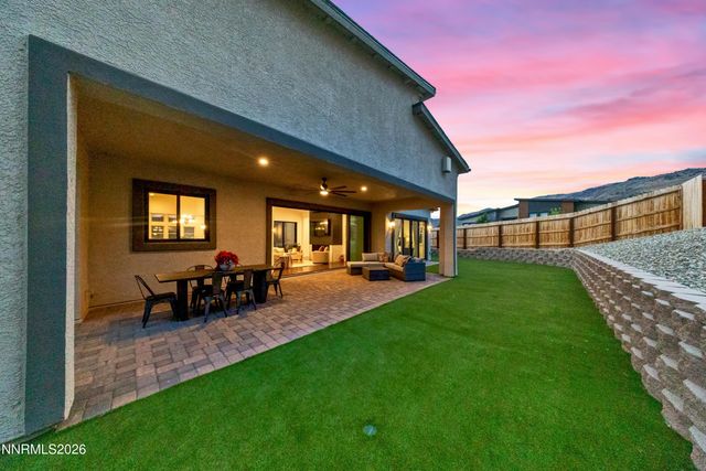 2348 Hammer Falls Drive, Reno, NV 89521
