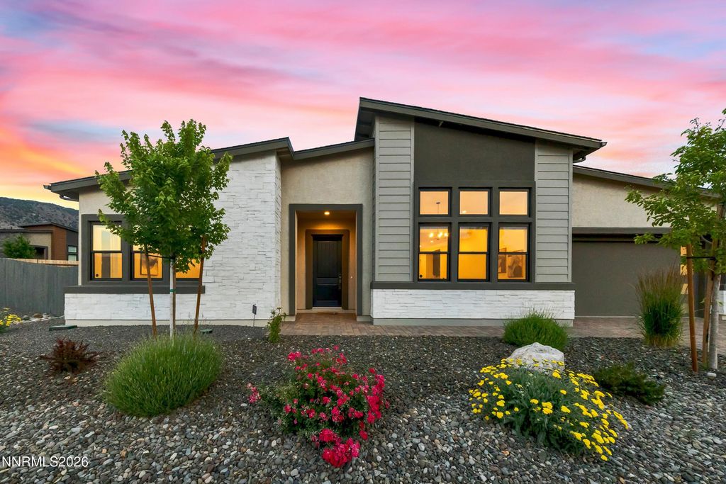 2348 Hammer Falls Drive, Reno, NV 89521