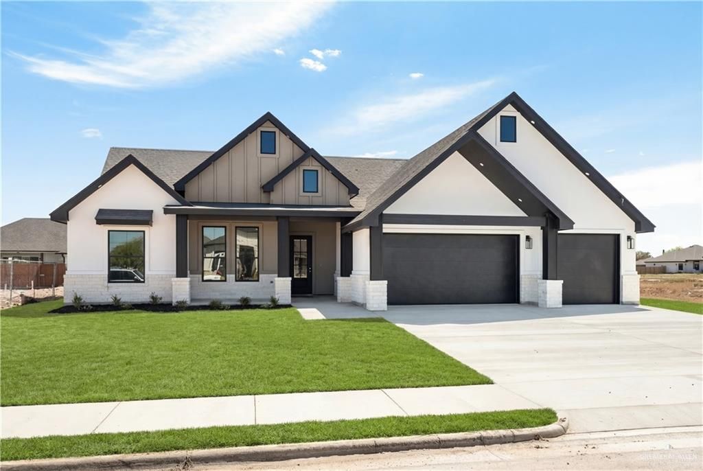 9833 Heights N, Harlingen, TX 78552