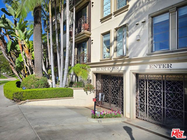 10795 Wilshire Boulevard 304, Los Angeles, CA 90024
