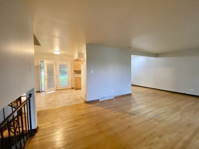 16428 Wabash Avenue, South Holland, IL 60473