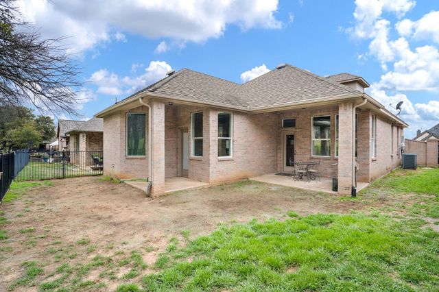 2118 Portwood Way, Fort Worth, TX 76179