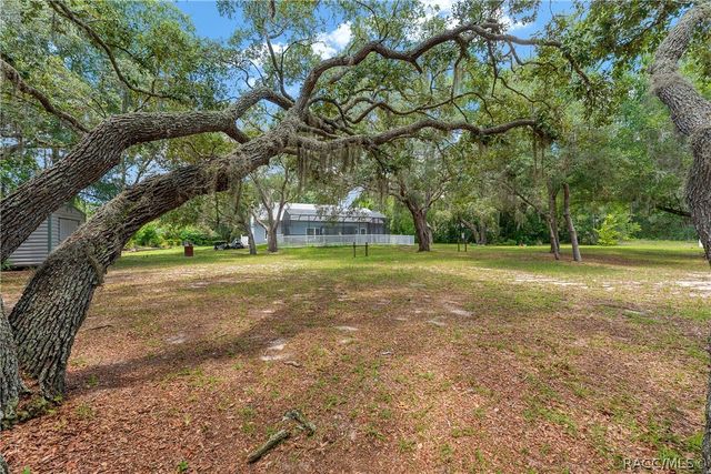 4611 N Rushmore Loop, Beverly Hills, FL 34465