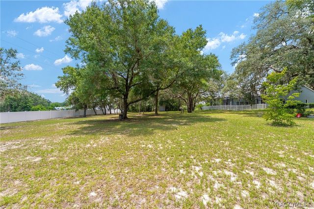 4611 N Rushmore Loop, Beverly Hills, FL 34465