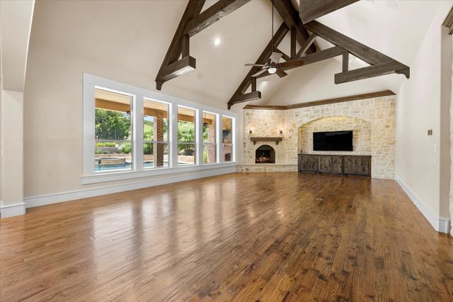 732 Avalon Drive, Heath, TX 75032