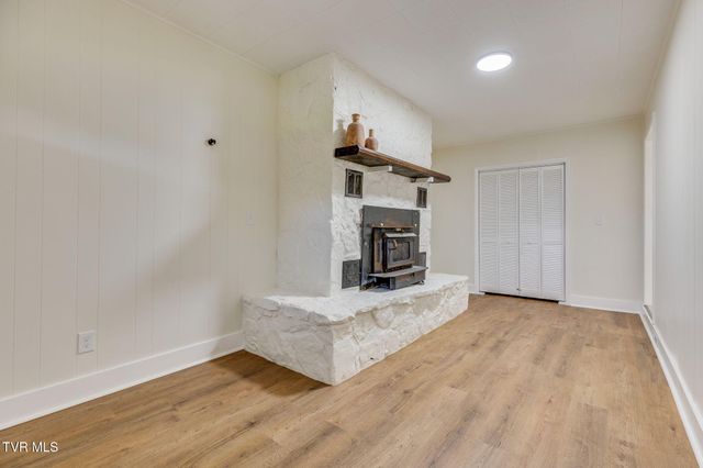 320 Independence Drive, Kingsport, TN 37660