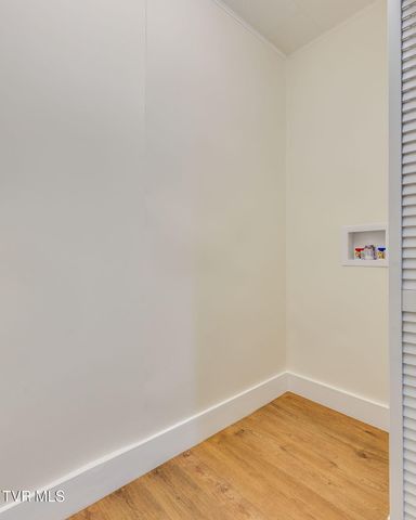 320 Independence Drive, Kingsport, TN 37660