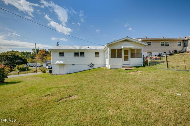 320 Independence Drive, Kingsport, TN 37660