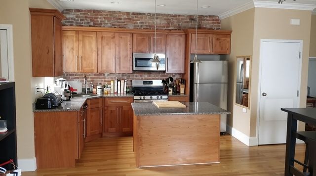 11 Sargent Ave 0, Somerville, MA 02145