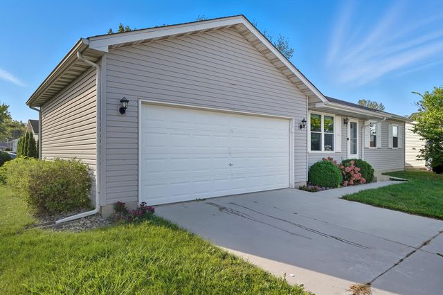 364 Rainier Road, Valparaiso, IN 46385