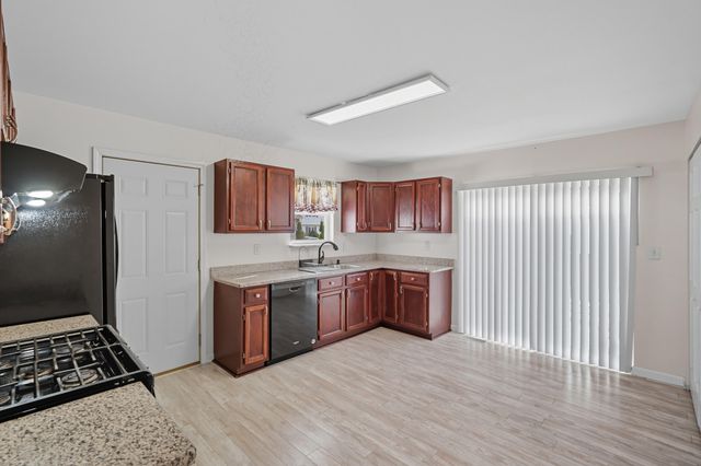 364 Rainier Road, Valparaiso, IN 46385