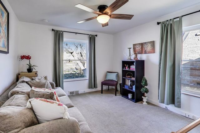 108 Beverly Place, Munster, IN 46321