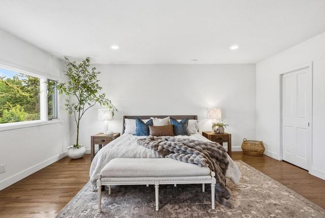 1155 Bangor St, San Diego, CA 92106