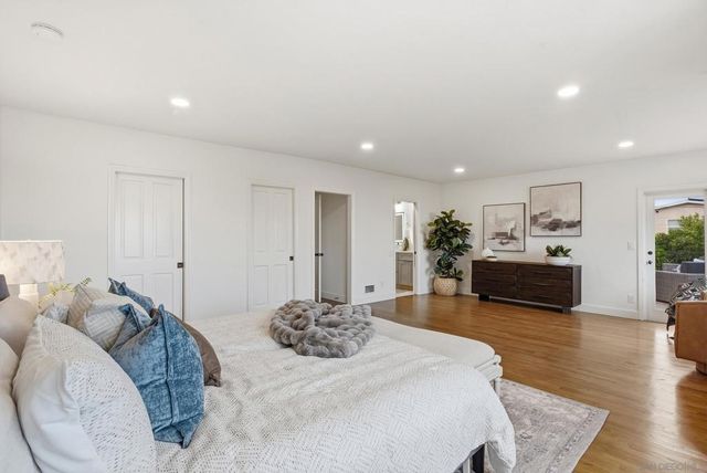 1155 Bangor St, San Diego, CA 92106