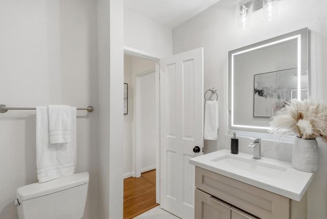 1155 Bangor St, San Diego, CA 92106