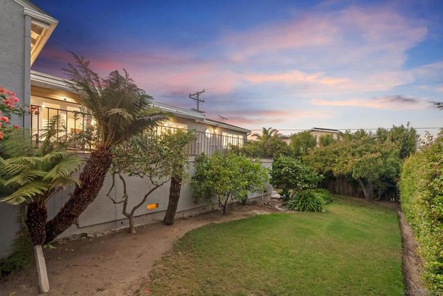 1155 Bangor St, San Diego, CA 92106