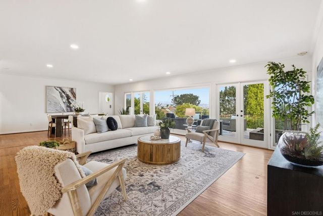1155 Bangor St, San Diego, CA 92106