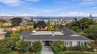 1155 Bangor St, San Diego, CA 92106