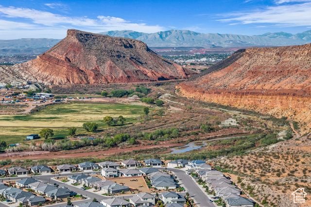 2997 E BEARTRAP DR, Washington, UT 84780