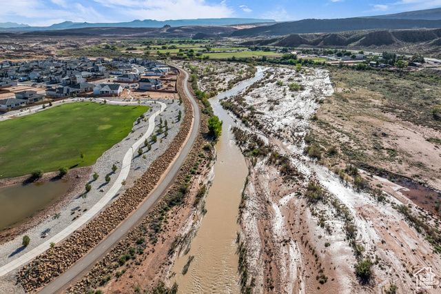 2997 E BEARTRAP DR, Washington, UT 84780