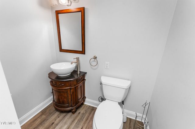 19050 Sterling Drive, Abingdon, VA 24211