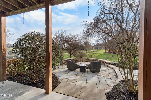 19050 Sterling Drive, Abingdon, VA 24211