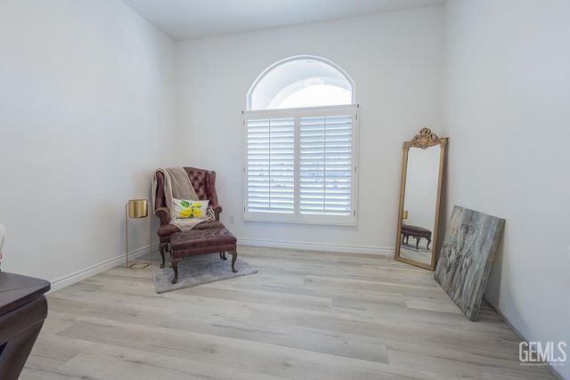 14146 Searspoint Avenue, Bakersfield, CA 93314