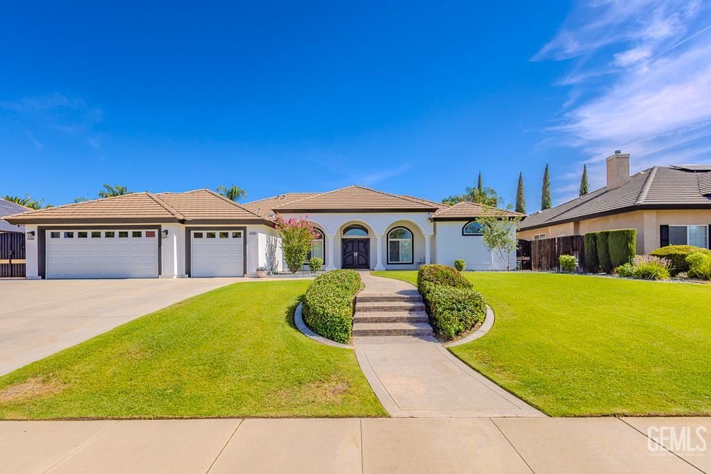 14146 Searspoint Avenue, Bakersfield, CA 93314