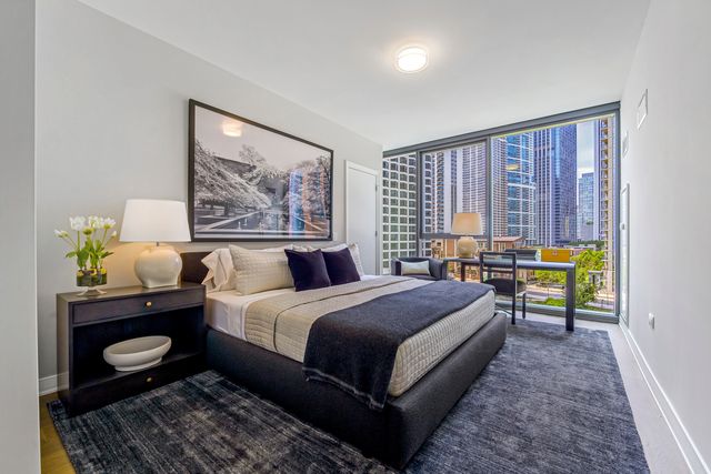 211 N Harbor Drive 2503, Chicago, IL 60601