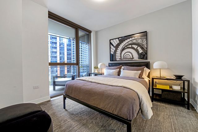 211 N Harbor Drive 2503, Chicago, IL 60601