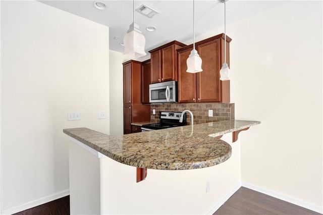 215 Semel NW Drive 453, Atlanta, GA 30309