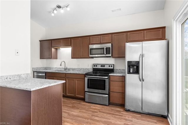 4829 Rugby RD, Virginia Beach, VA 23464