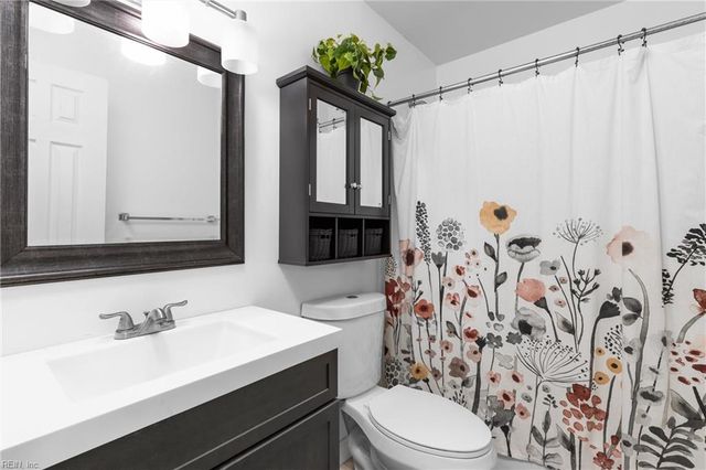 4829 Rugby RD, Virginia Beach, VA 23464