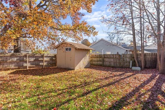 4829 Rugby RD, Virginia Beach, VA 23464