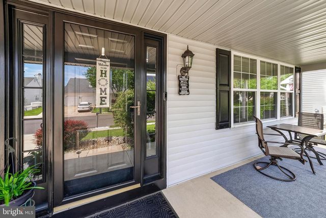 33 SALISBURY WAY, Logan Twp, NJ 08085