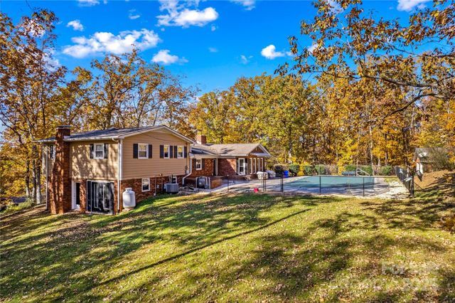 2607 Logan Drive, Valdese, NC 28690