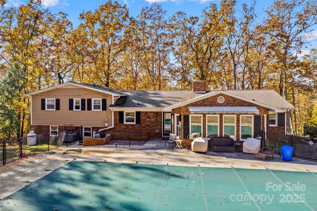 2607 Logan Drive, Valdese, NC 28690