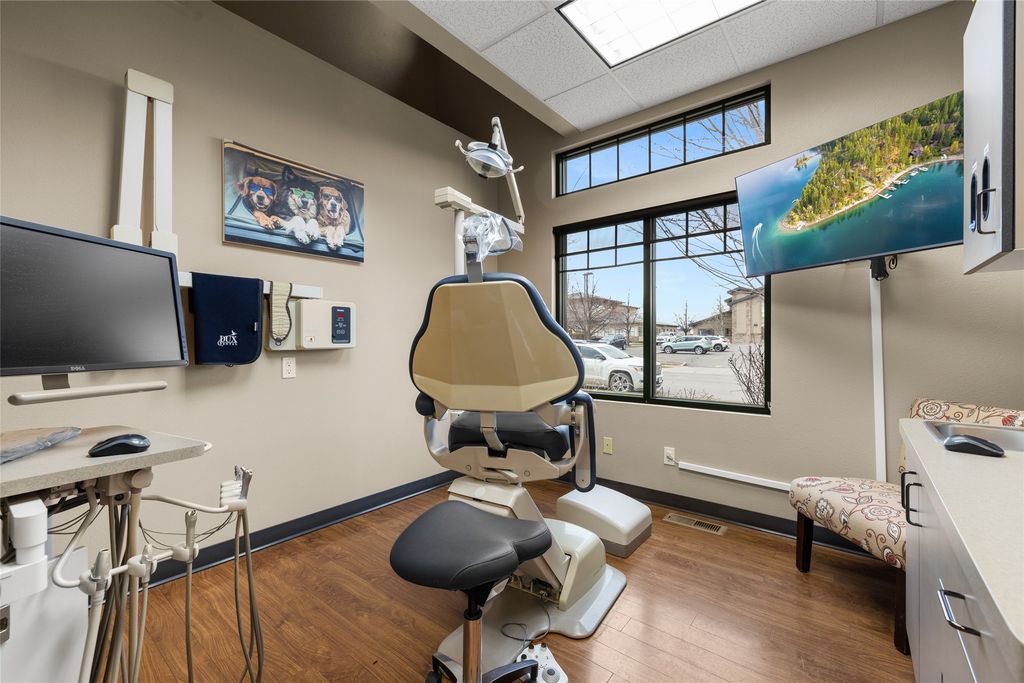 195 Commons Loop, Kalispell, MT 59901 photo 11