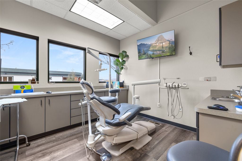 195 Commons Loop, Kalispell, MT 59901 photo 23