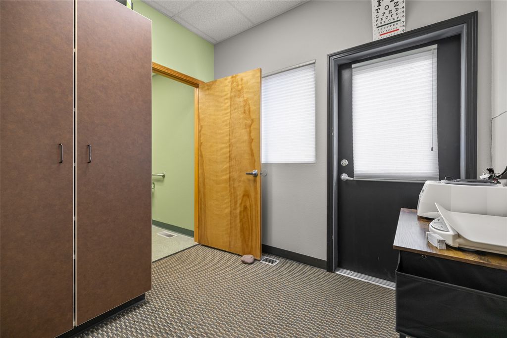 195 Commons Loop, Kalispell, MT 59901 photo 42