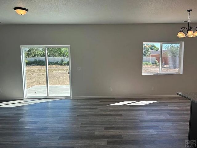 736 E Campbell Dr, Pueblo West, CO 81007