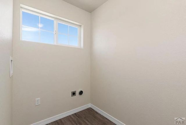 736 E Campbell Dr, Pueblo West, CO 81007